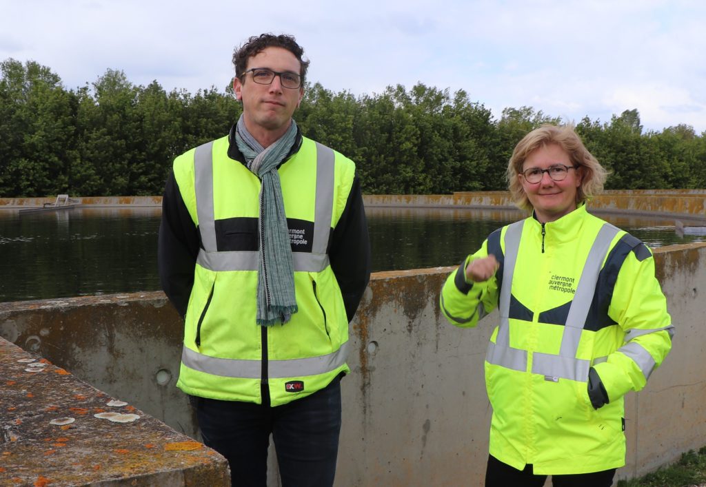 Alexandre Moussy, responsable de la station, et Muriel Burguière, directrice du Cycle de l'eau