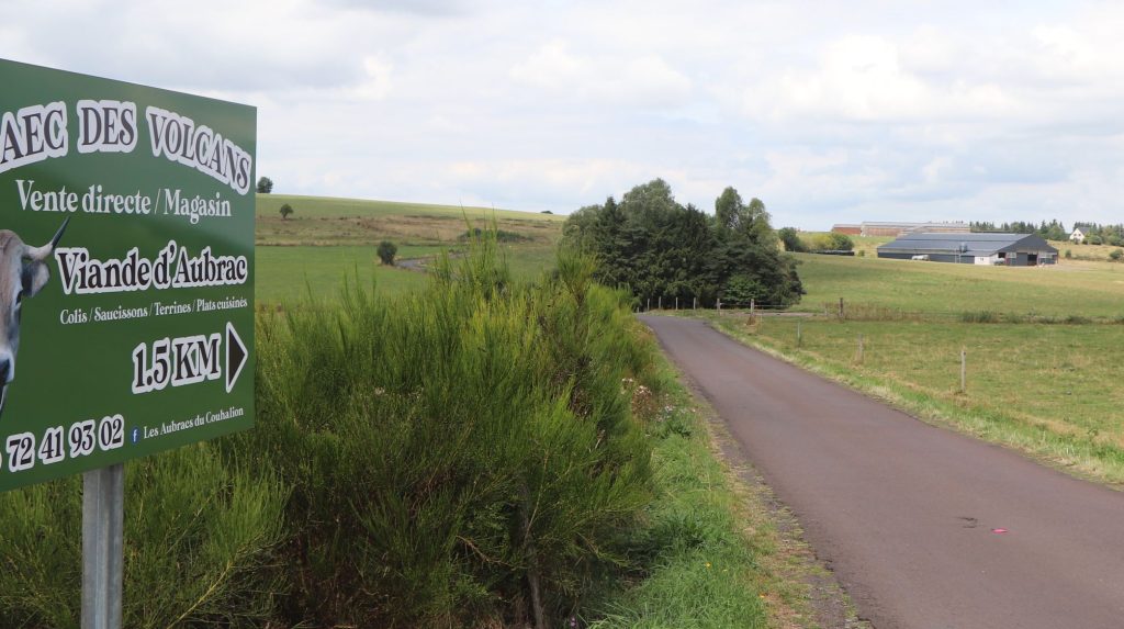 Panneau indiquant un point de vente directe à la ferme