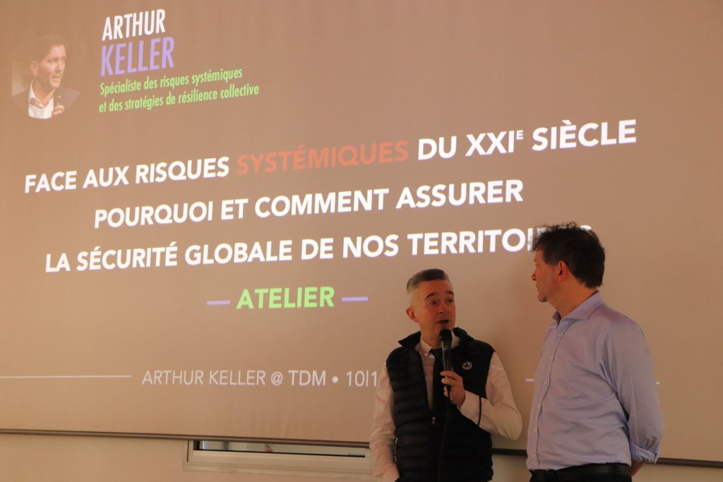 Accueil d'Arthur Keller par Tony Bernard