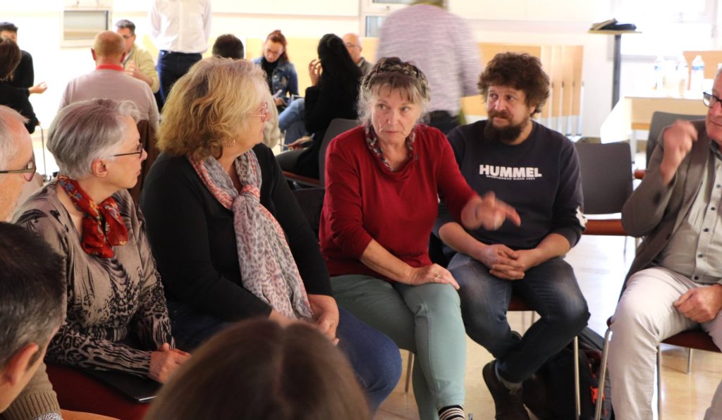 Débat dans un des groupes