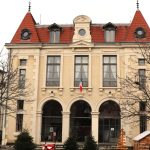 Façade de la mairie de Saint-Amant-Tallende